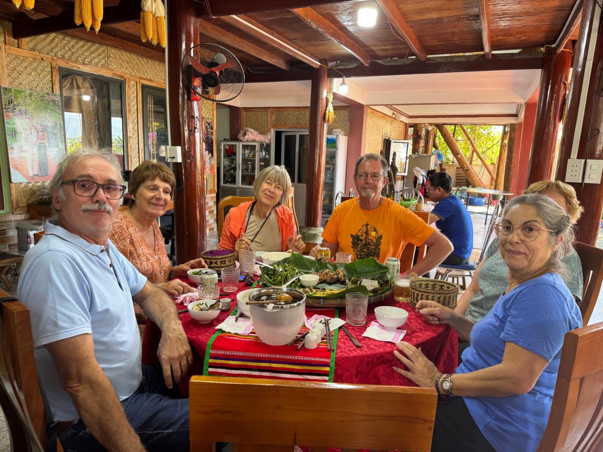 Minh Ngoc Homestay Dien Bien Phu Ban Hin Lom Kültér fotó
